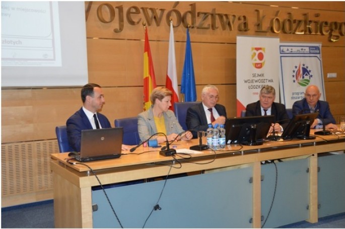 Podpisanie umowy z Samorządem Wojew&oacute;dztwa Ł&oacute;dzkiego w dniu 10.10.2018r.