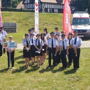 d56c5ea3-bd69-4a83-a22d-ddd3e75ee954