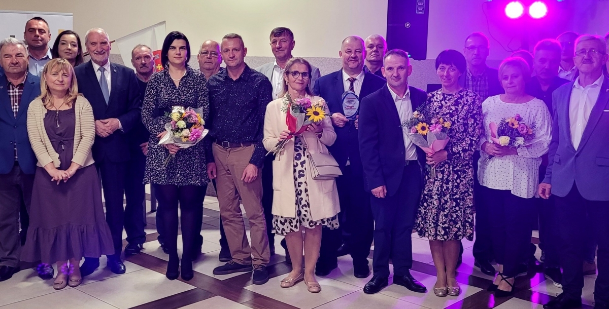 podsumowanie lotow gołębi pocztowych